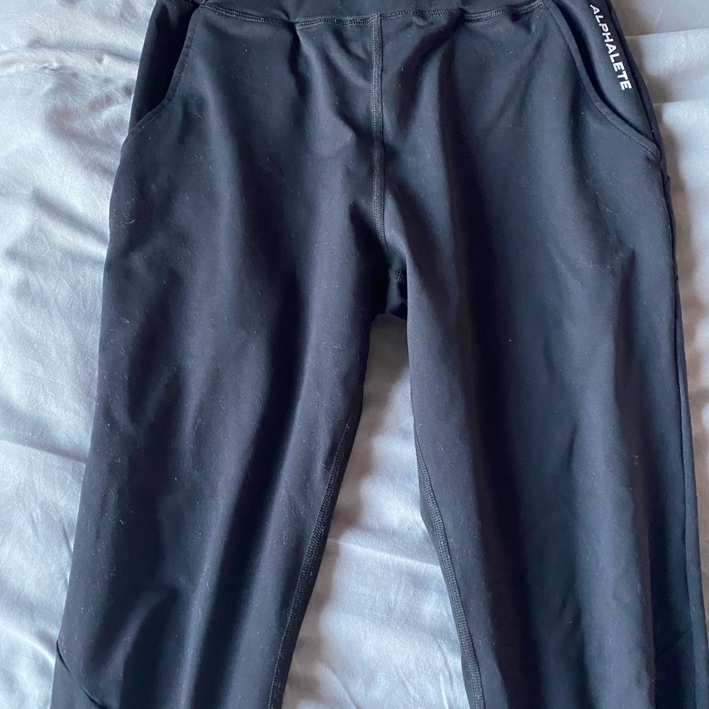 Alphalete joggers